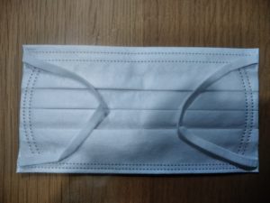 使用前マスク